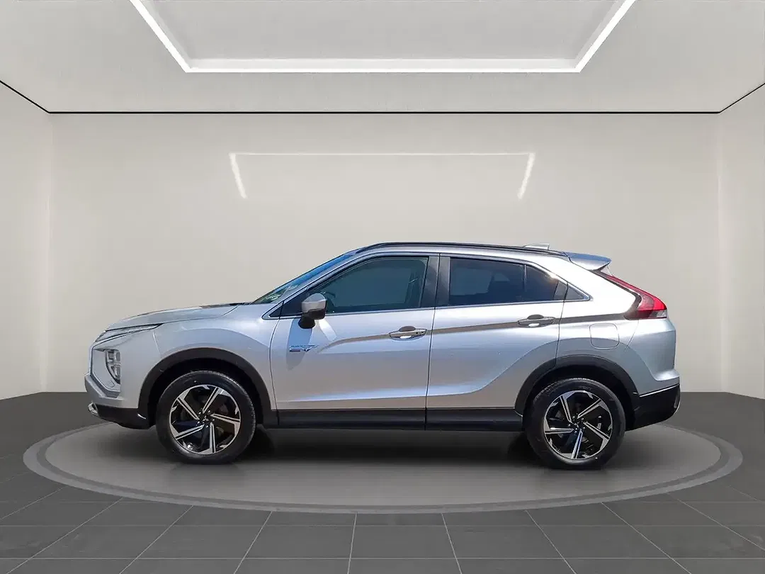 Mitsubishi Eclipse Cross - Thumbnail 7
