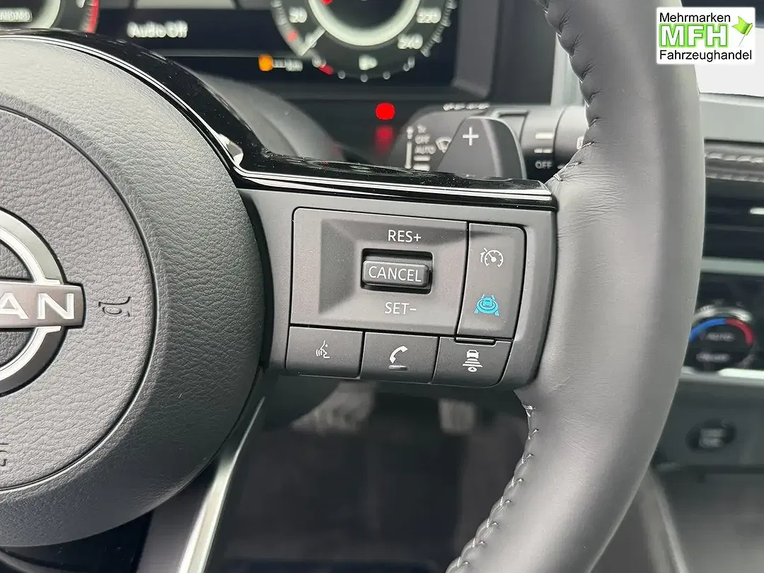 Nissan Qashqai - Thumbnail 13