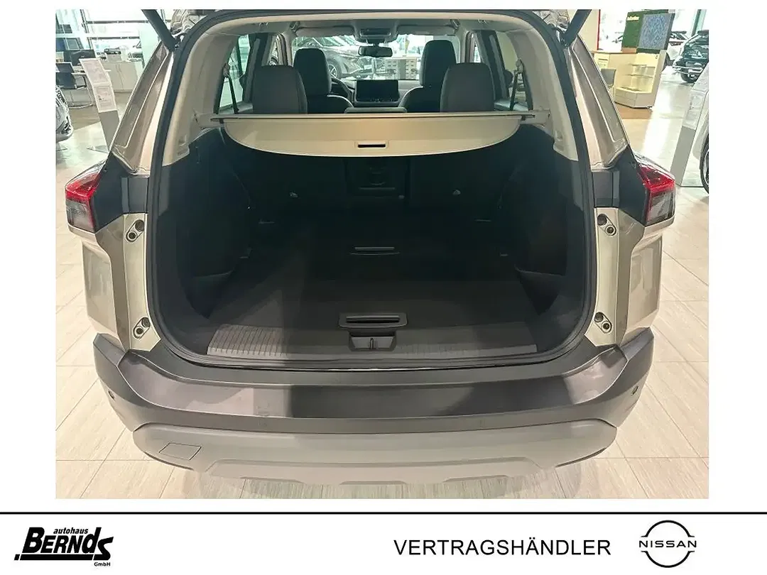 Nissan X-Trail - Thumbnail 6