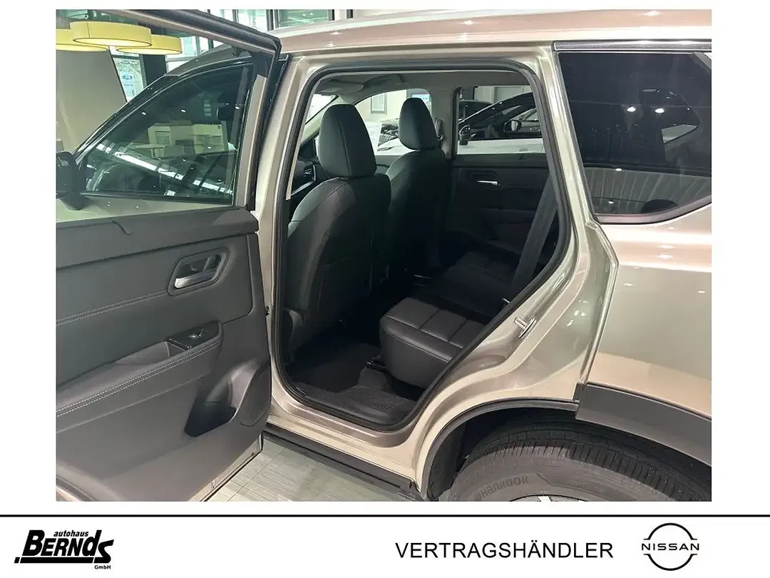 Nissan X-Trail - Thumbnail 7
