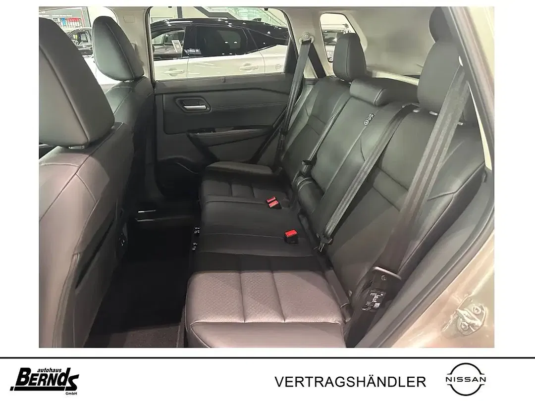 Nissan X-Trail - Thumbnail 8