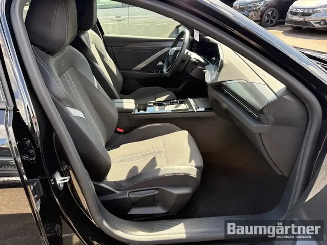 Opel Astra - Thumbnail 8