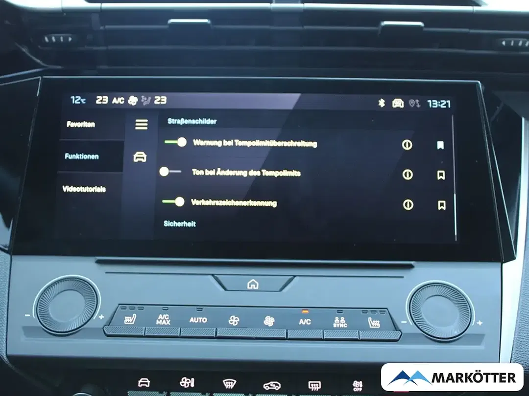 Peugeot 308 - Thumbnail 12