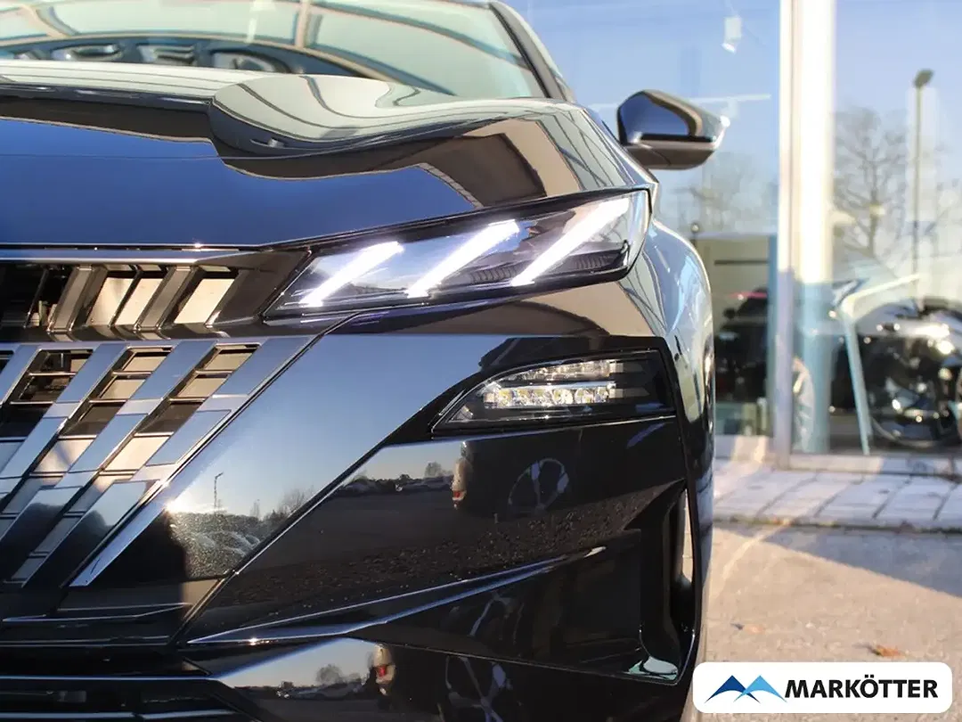 Peugeot 308 - Thumbnail 3