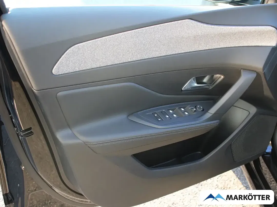 Peugeot 308 - Thumbnail 5