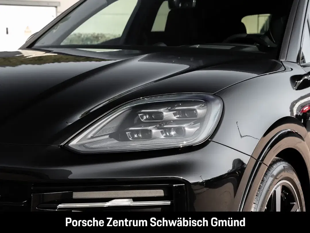 Porsche Cayenne - Thumbnail 14