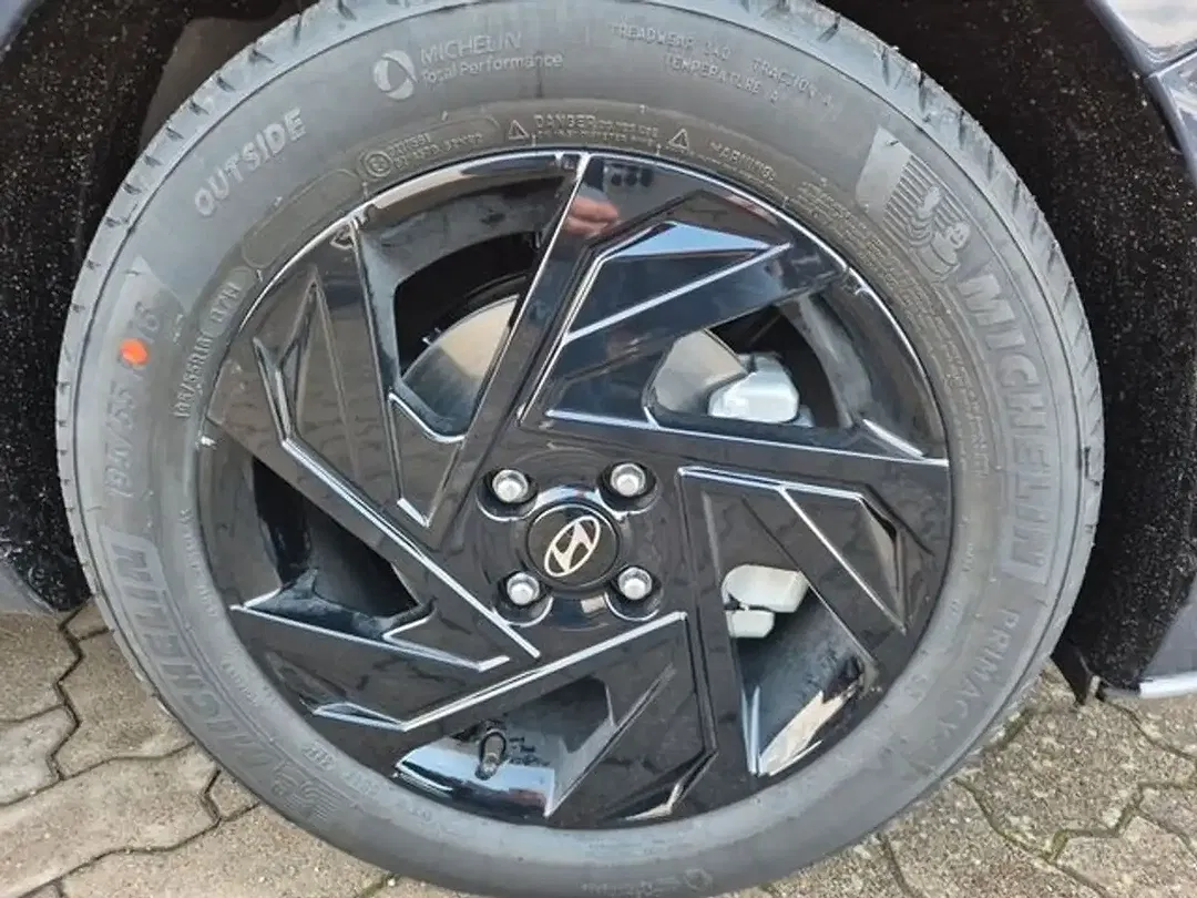 Hyundai i20 - Thumbnail 8