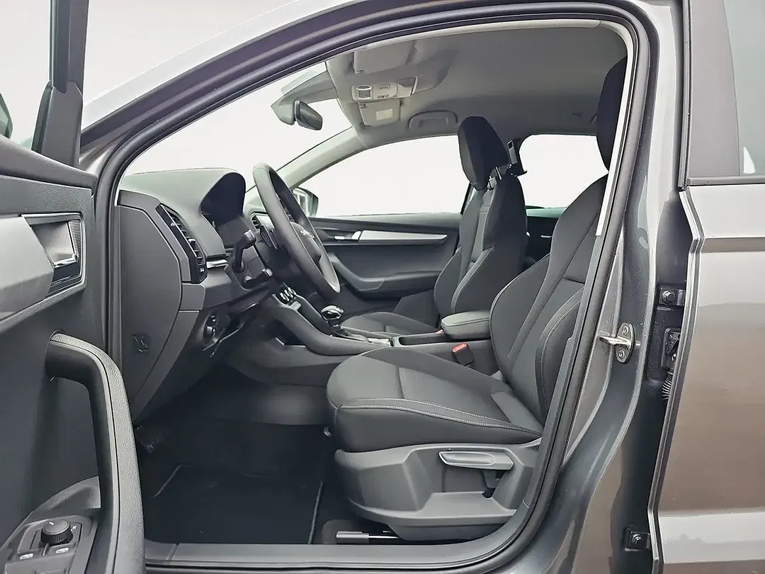 Skoda Karoq - Thumbnail 7