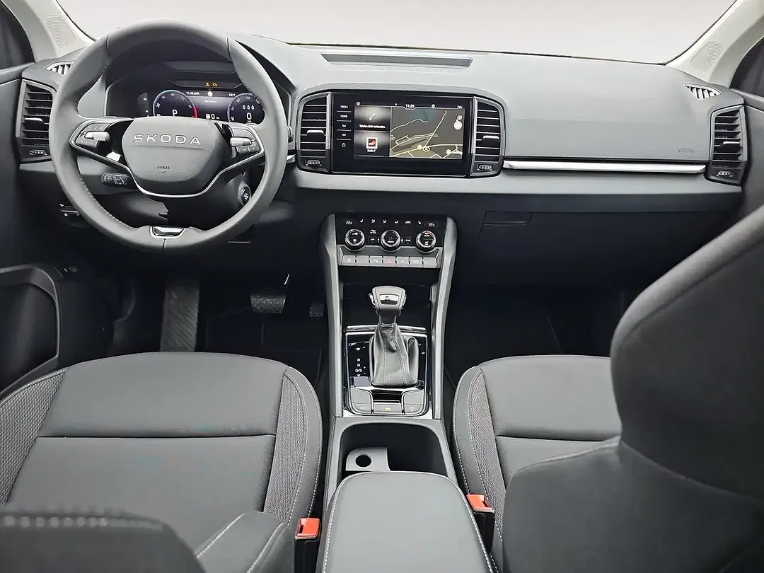 Skoda Karoq - Thumbnail 9