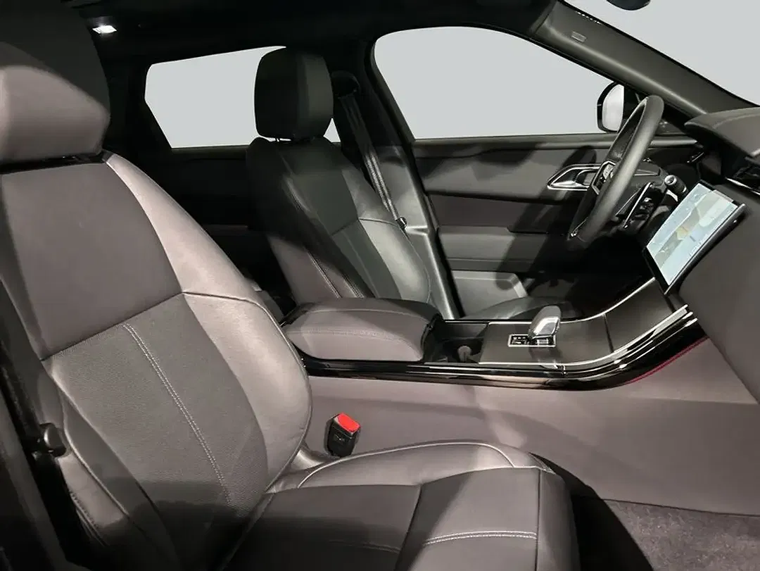 Land Rover Range Rover Velar - Thumbnail 3