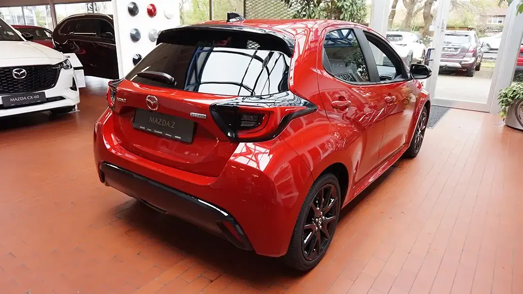 Mazda 2 - Thumbnail 8