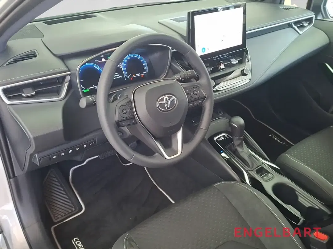 Toyota Corolla - Thumbnail 7