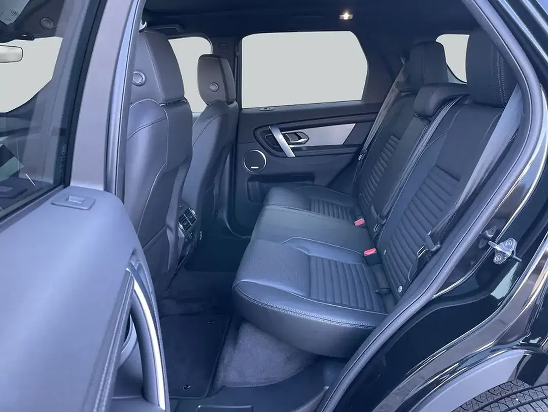 Land Rover Discovery Sport - Thumbnail 5
