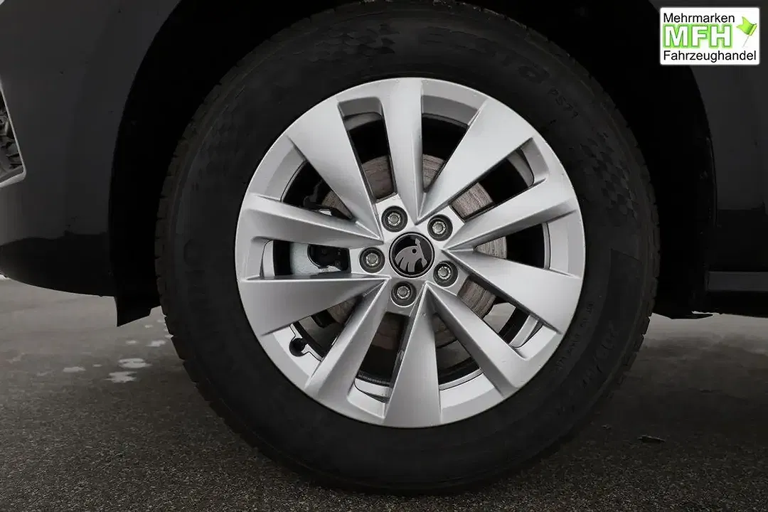Skoda Kamiq - Thumbnail 13