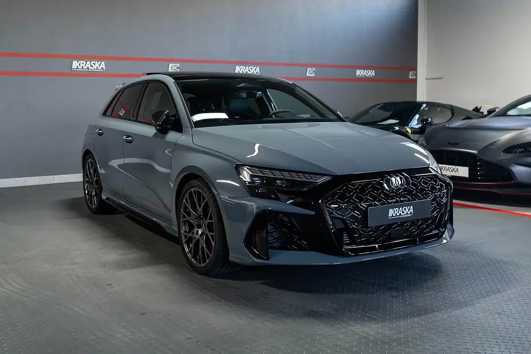 Audi RS3 - Thumbnail 5