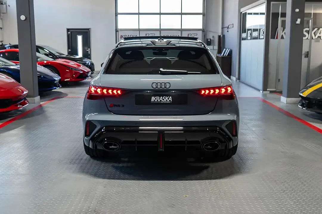 Audi RS3 - Thumbnail 9