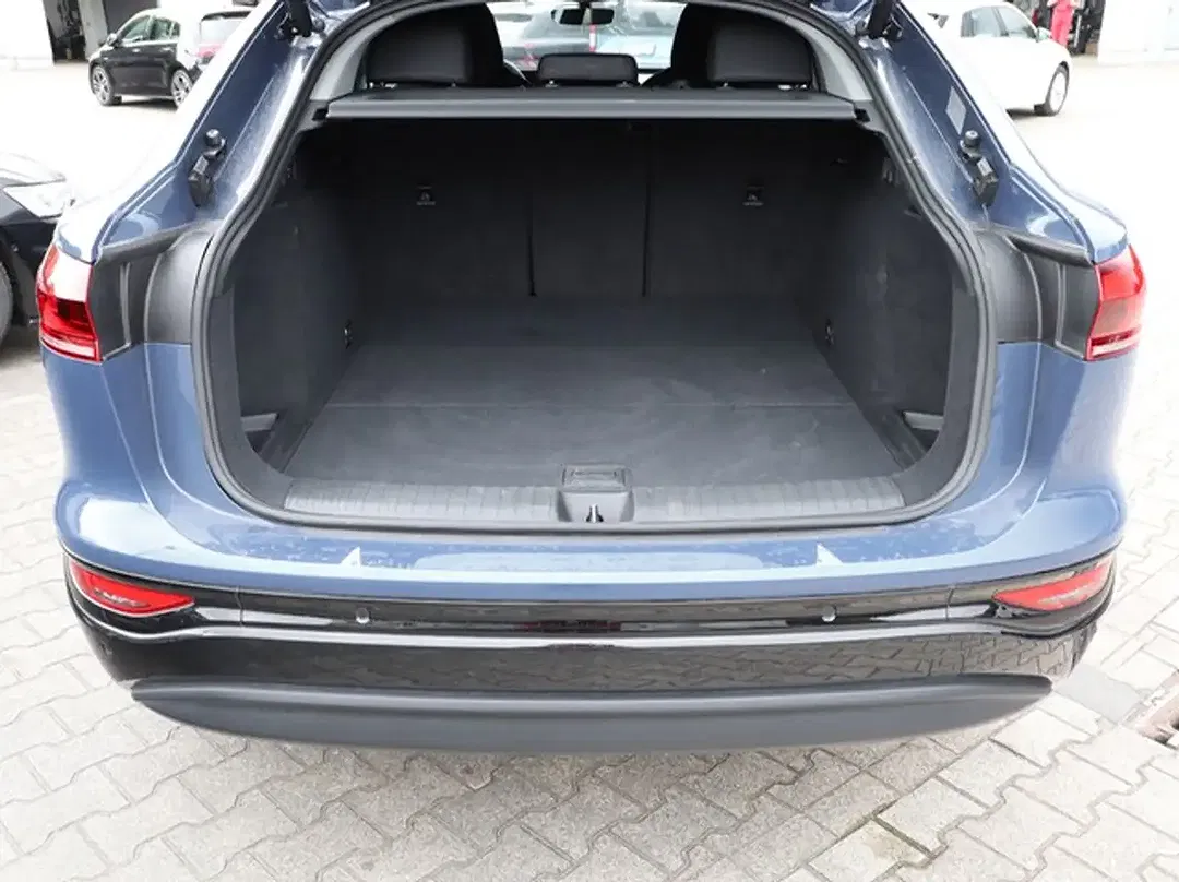 Audi Q6 e-tron - Thumbnail 9