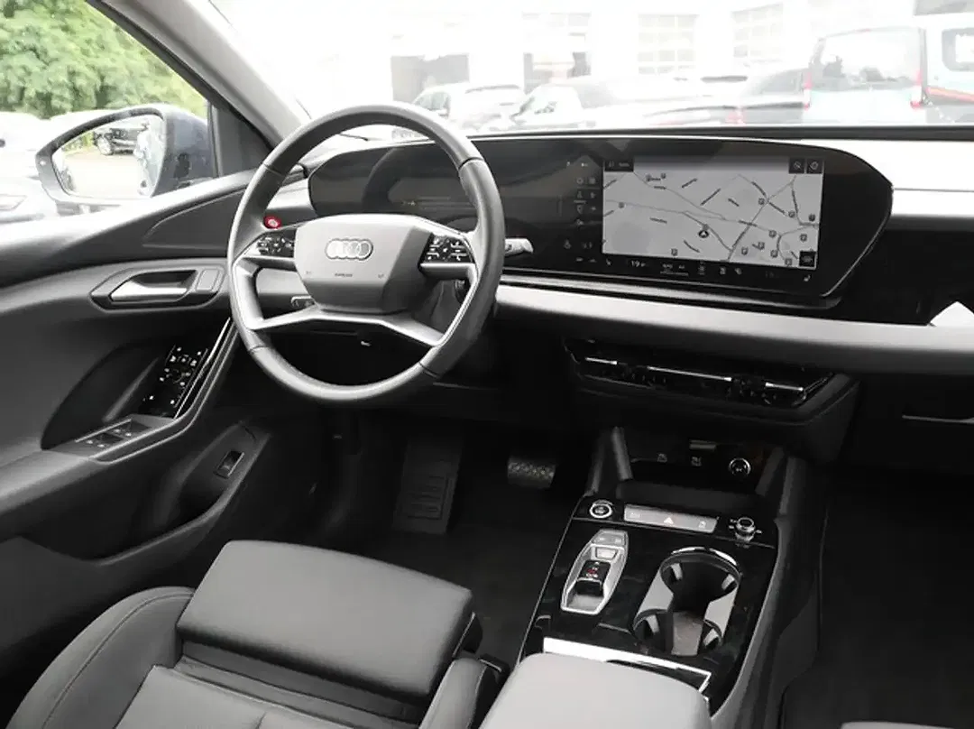 Audi Q6 e-tron - Thumbnail 6
