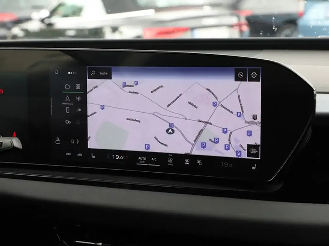 Audi Q6 e-tron - Thumbnail 7