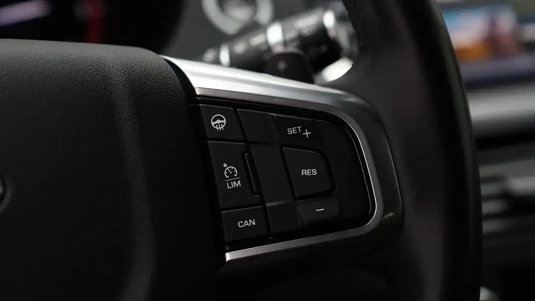 Land Rover Discovery Sport - Thumbnail 14
