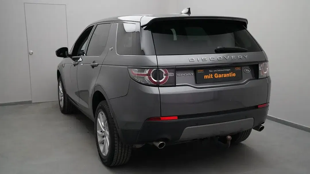 Land Rover Discovery Sport - Thumbnail 5