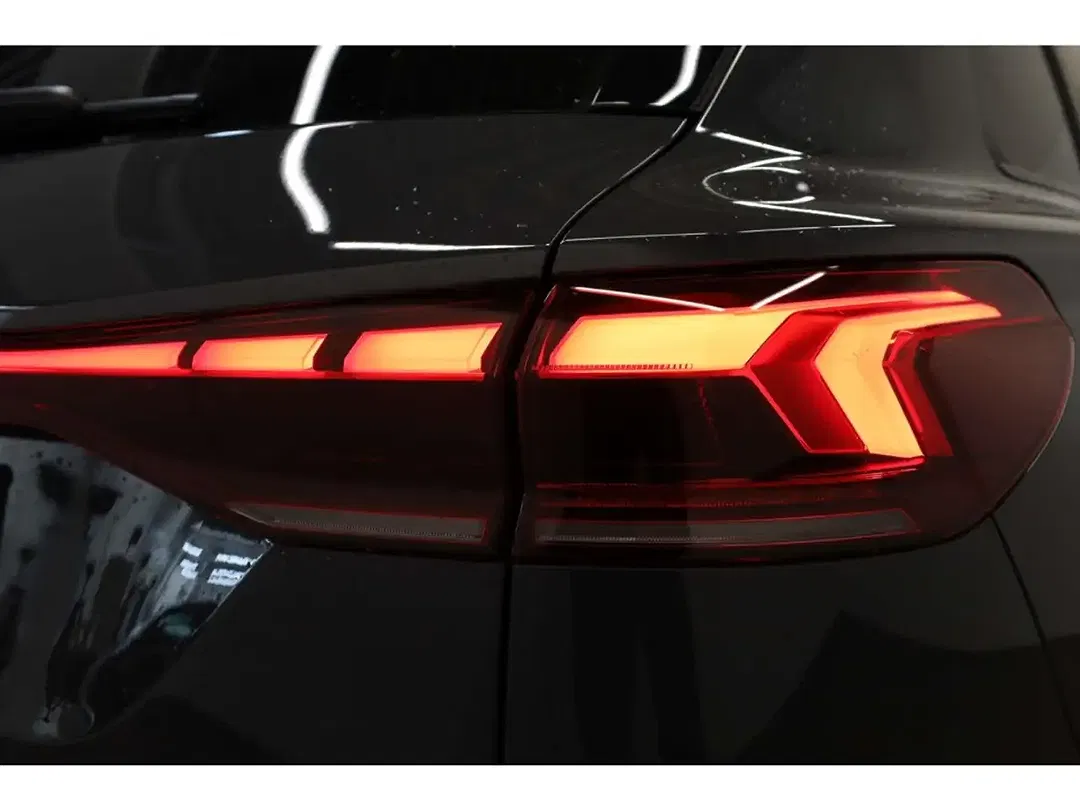 Audi Q6 e-tron - Thumbnail 21