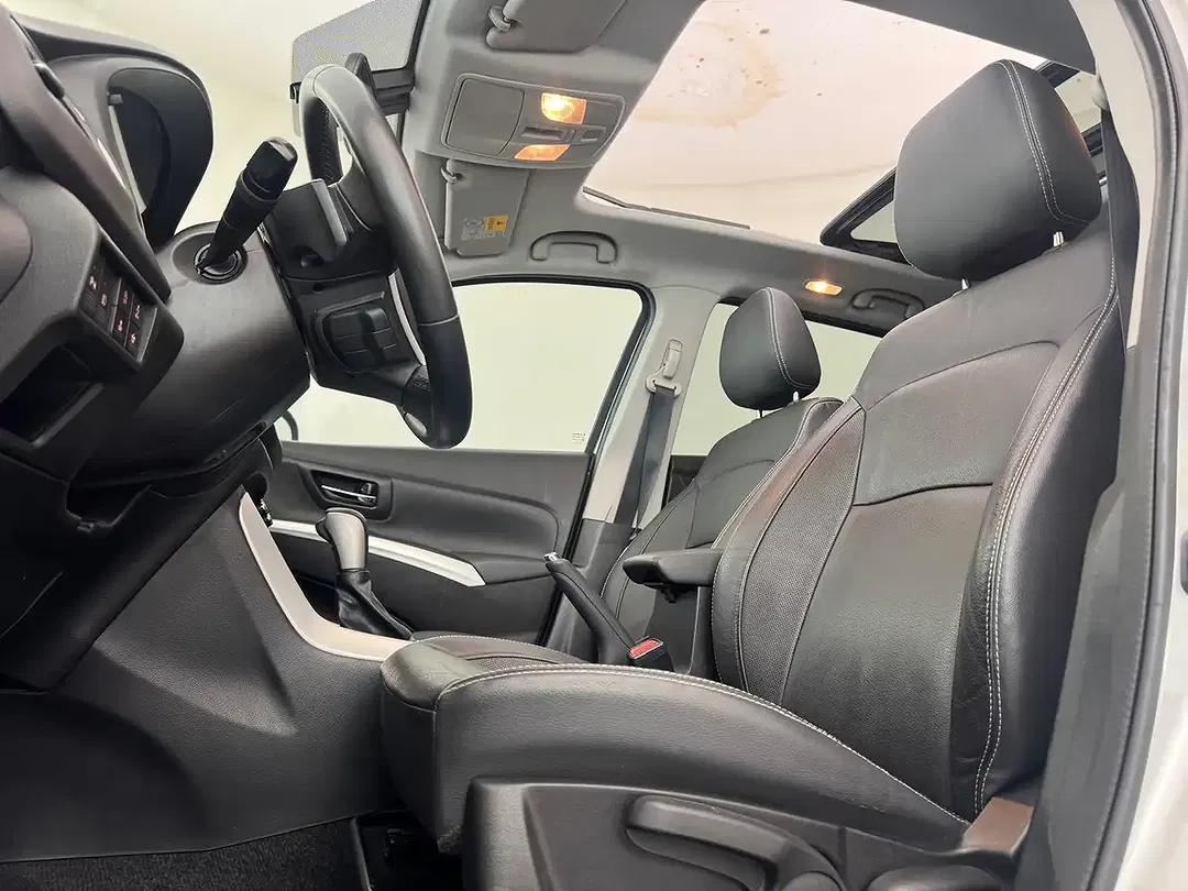 Suzuki S-Cross - Thumbnail 11