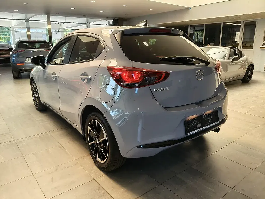 Mazda 2 - Thumbnail 4