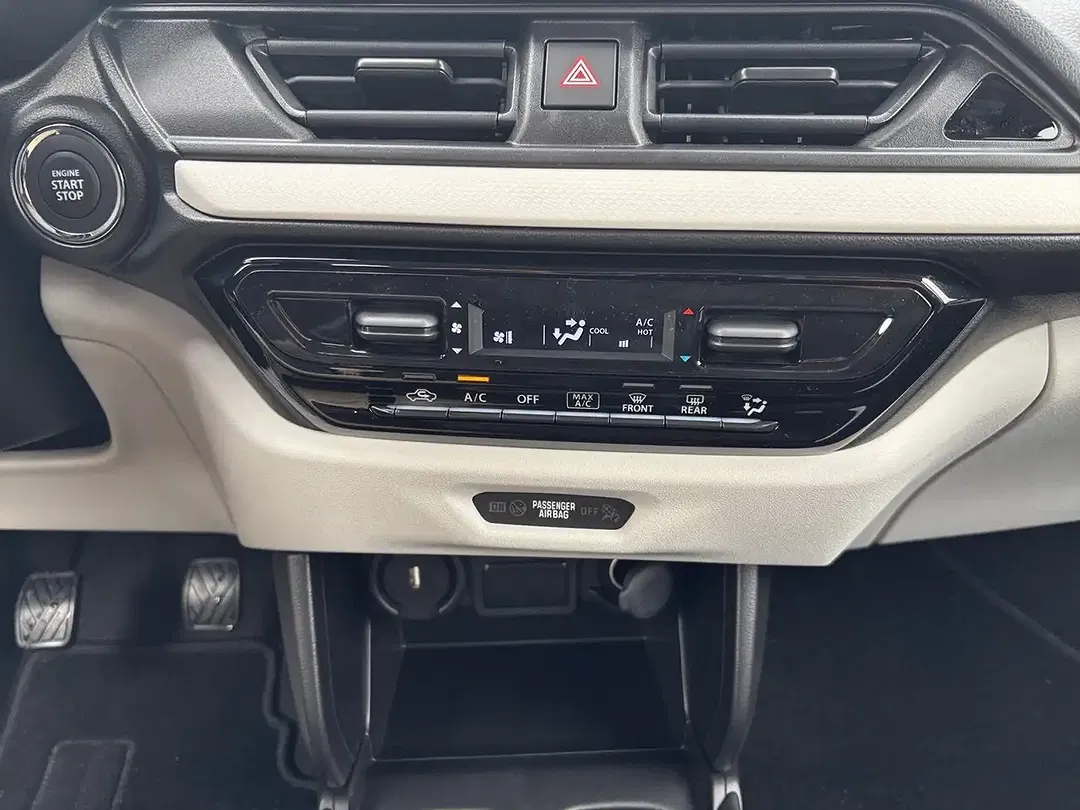 Suzuki Swift - Thumbnail 15