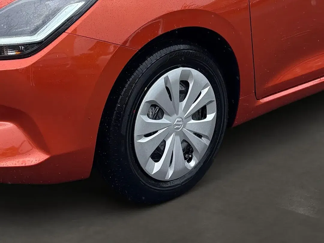 Suzuki Swift - Thumbnail 7