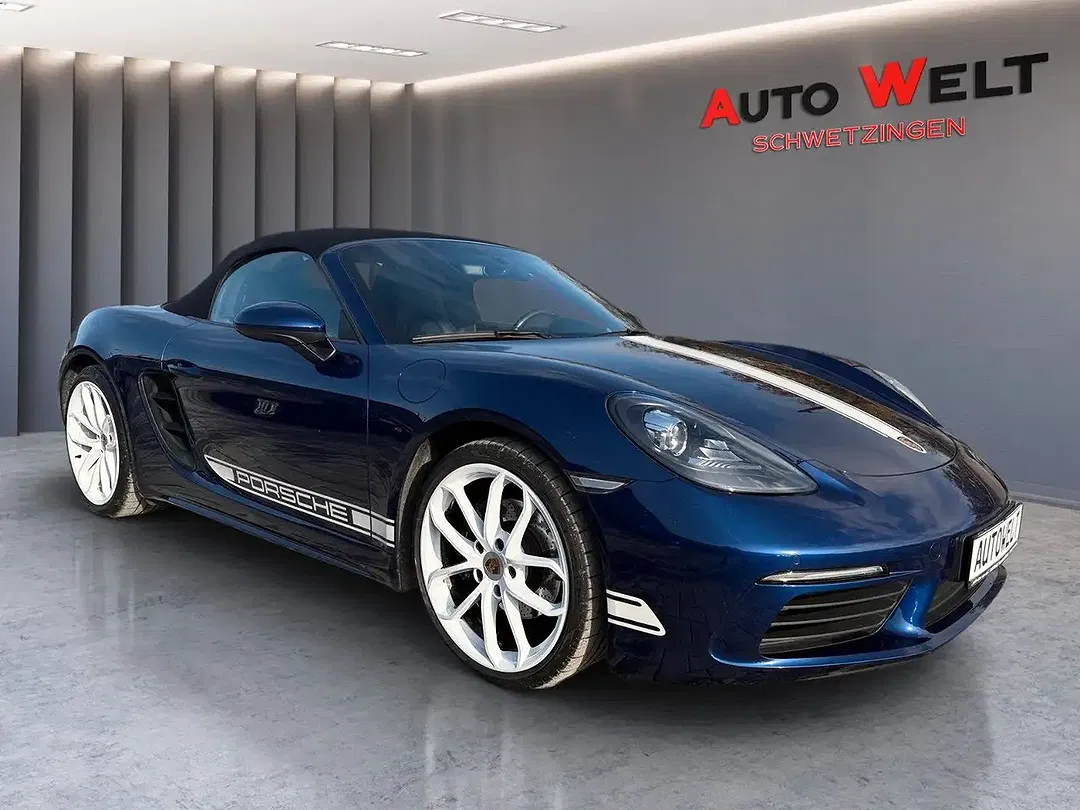 Porsche Boxster - Thumbnail 3