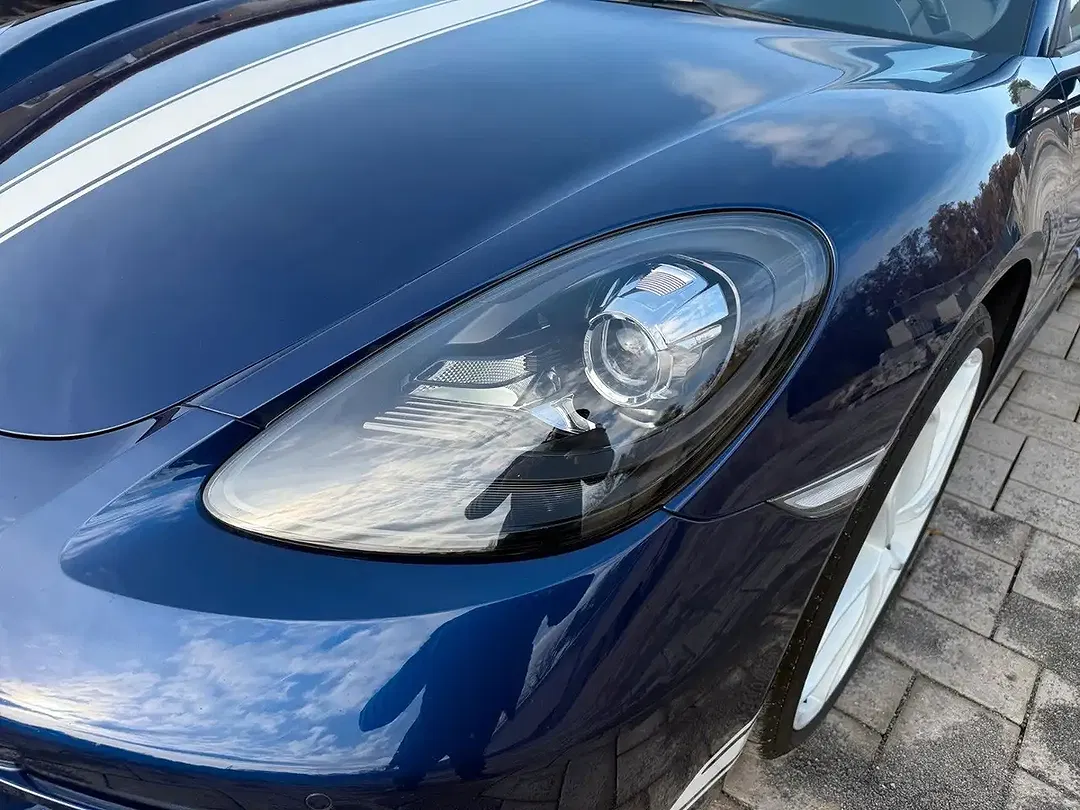 Porsche Boxster - Thumbnail 5