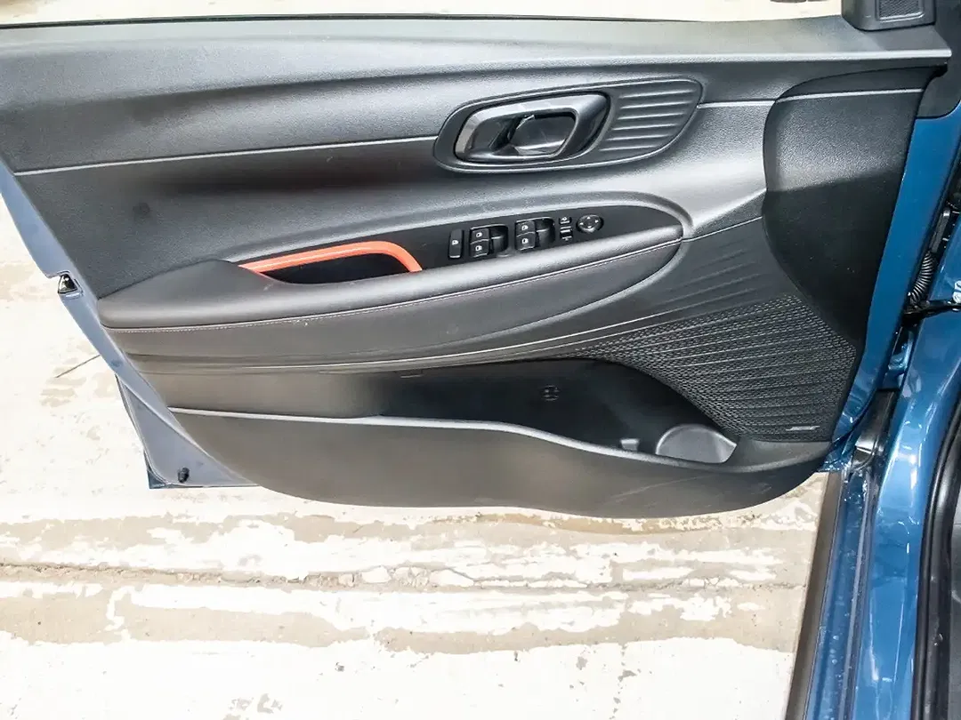 Hyundai i20 - Thumbnail 10
