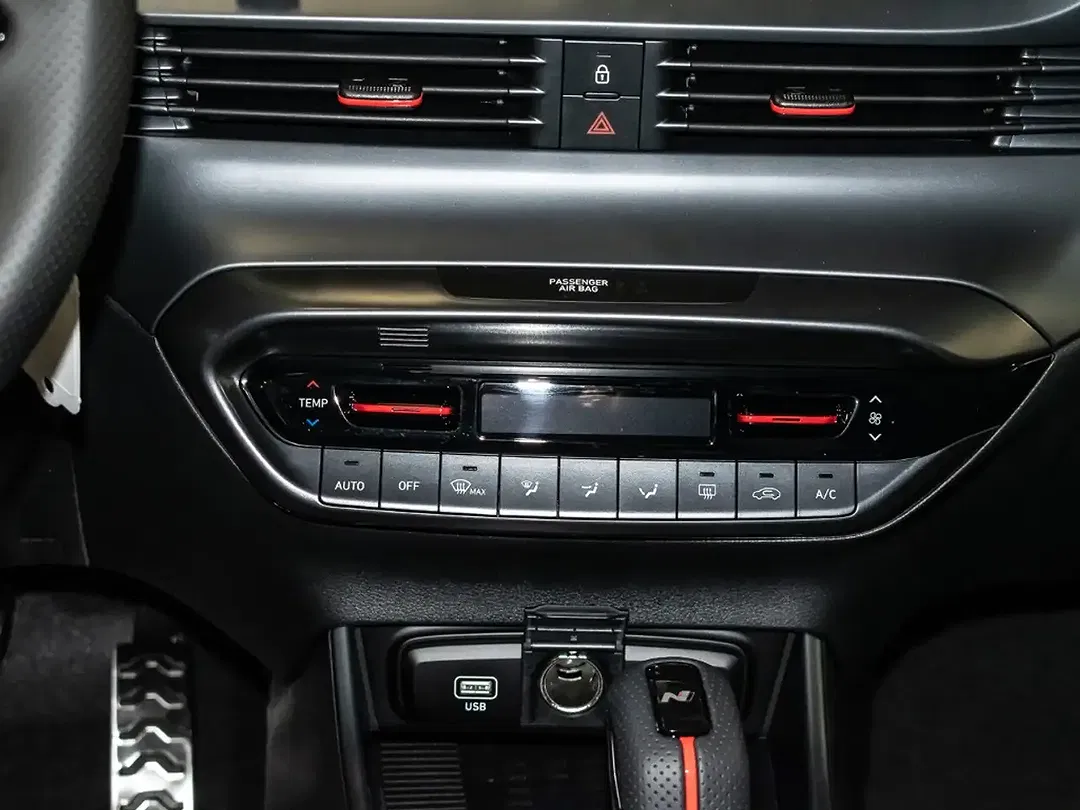 Hyundai i20 - Thumbnail 5