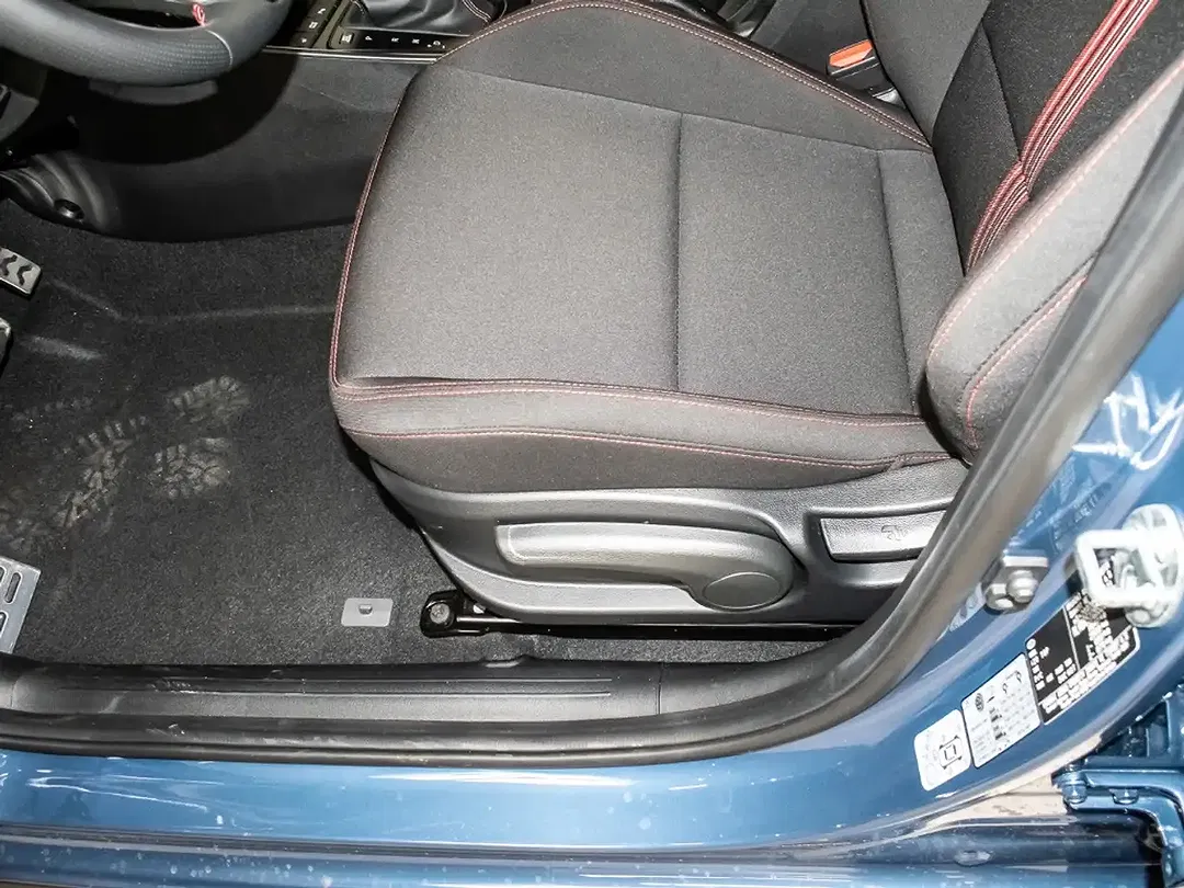 Hyundai i20 - Thumbnail 8