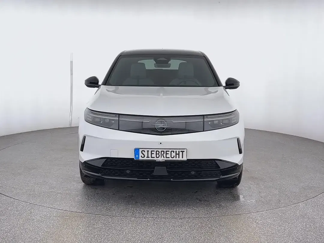 Opel Grandland - Thumbnail 2