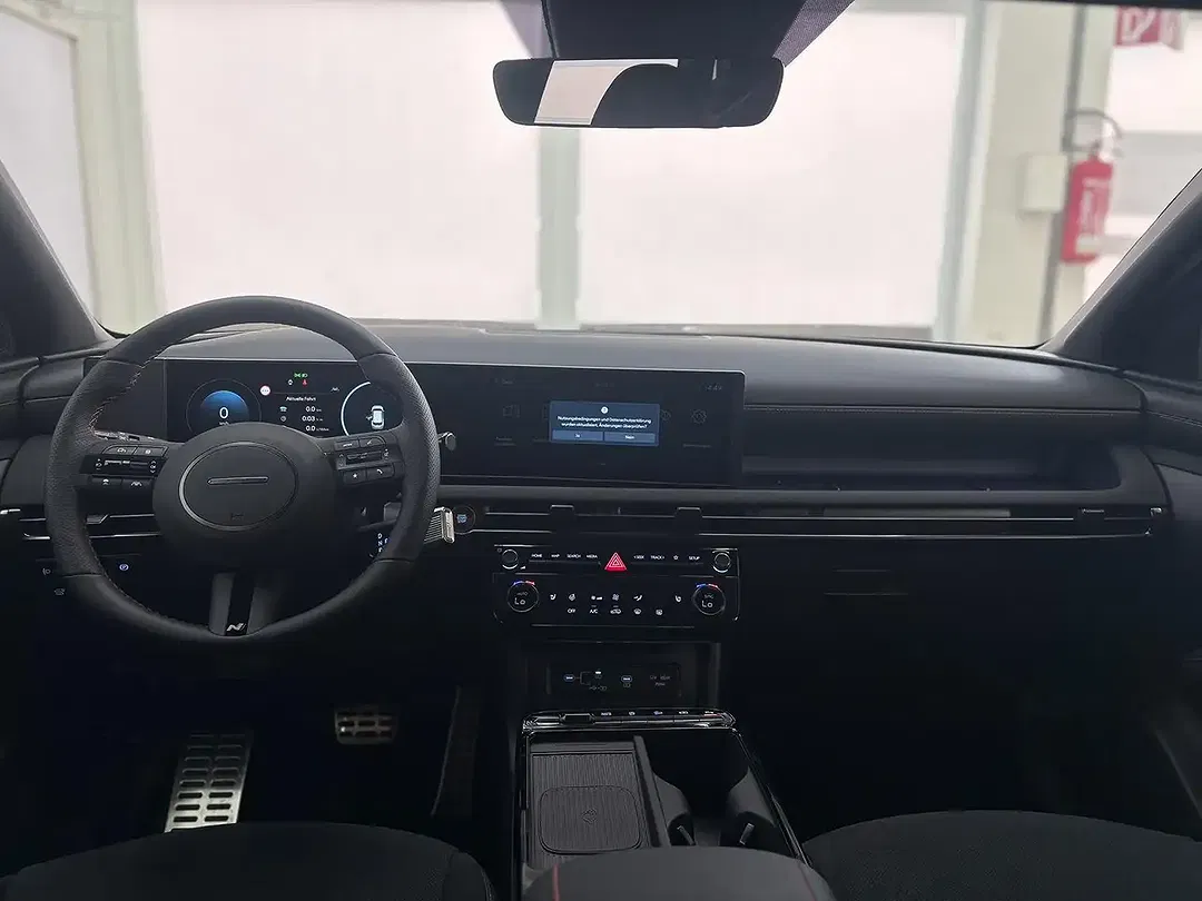 Hyundai TUCSON - Thumbnail 9