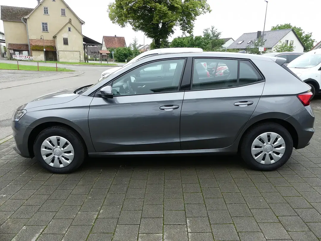 Skoda Fabia - Thumbnail 4