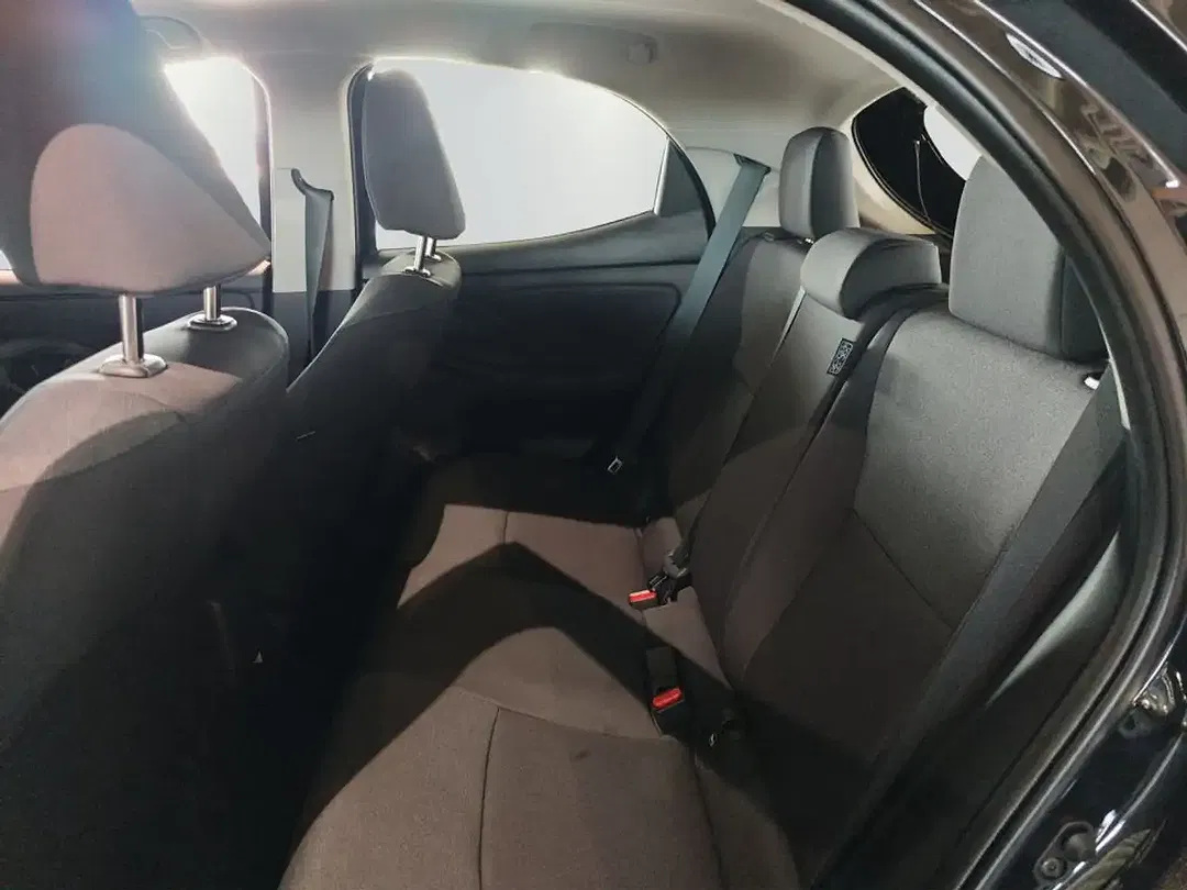 Mazda 2 - Thumbnail 11