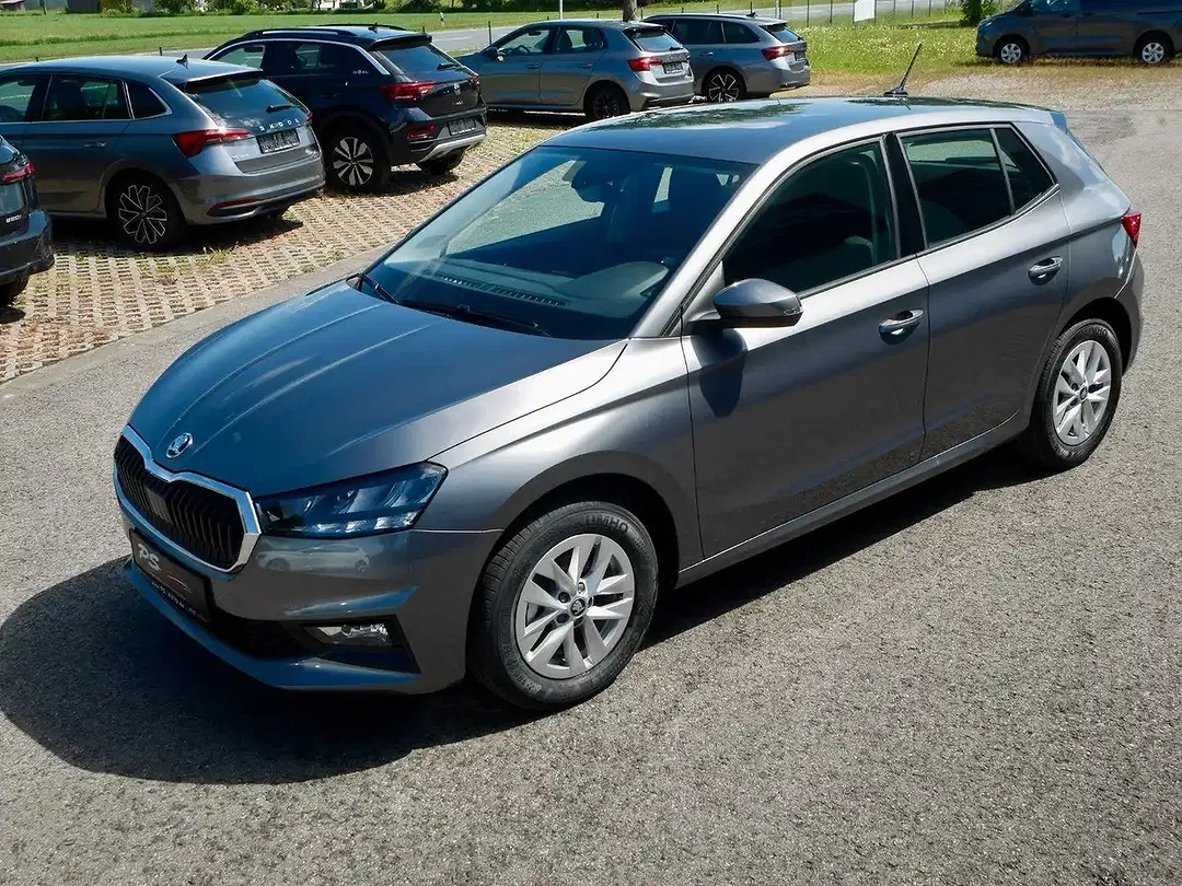 Skoda Fabia - Thumbnail 4