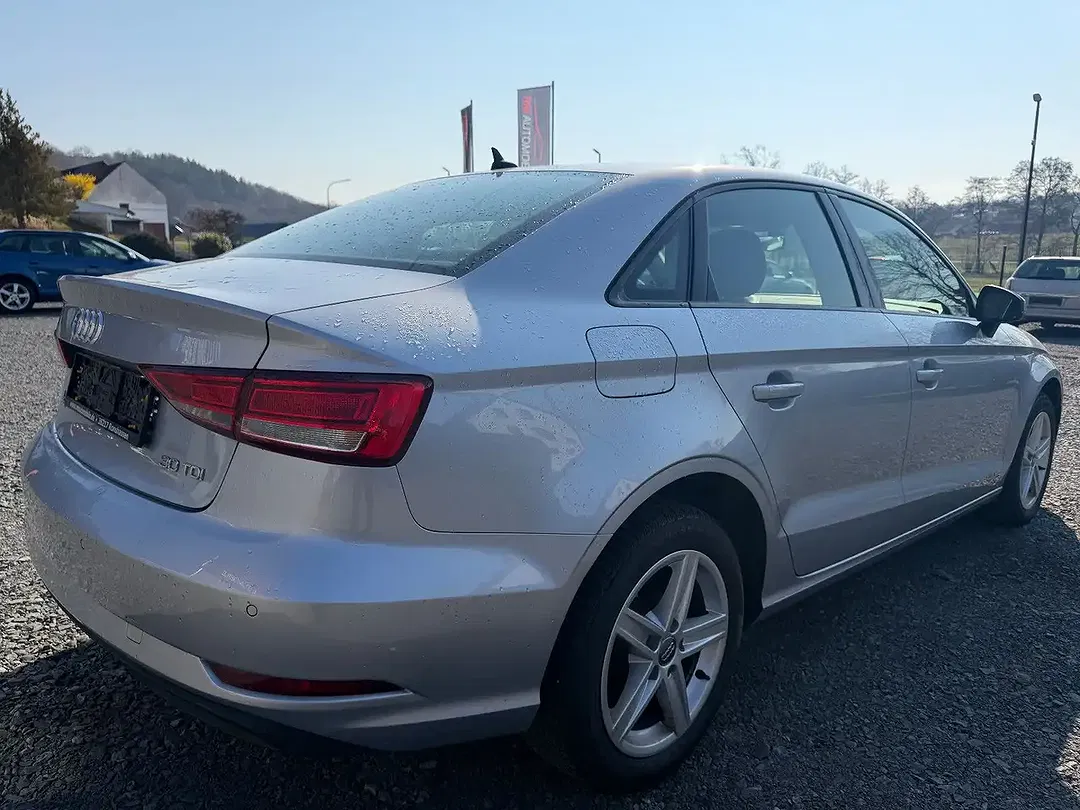 Audi A3 - Thumbnail 6