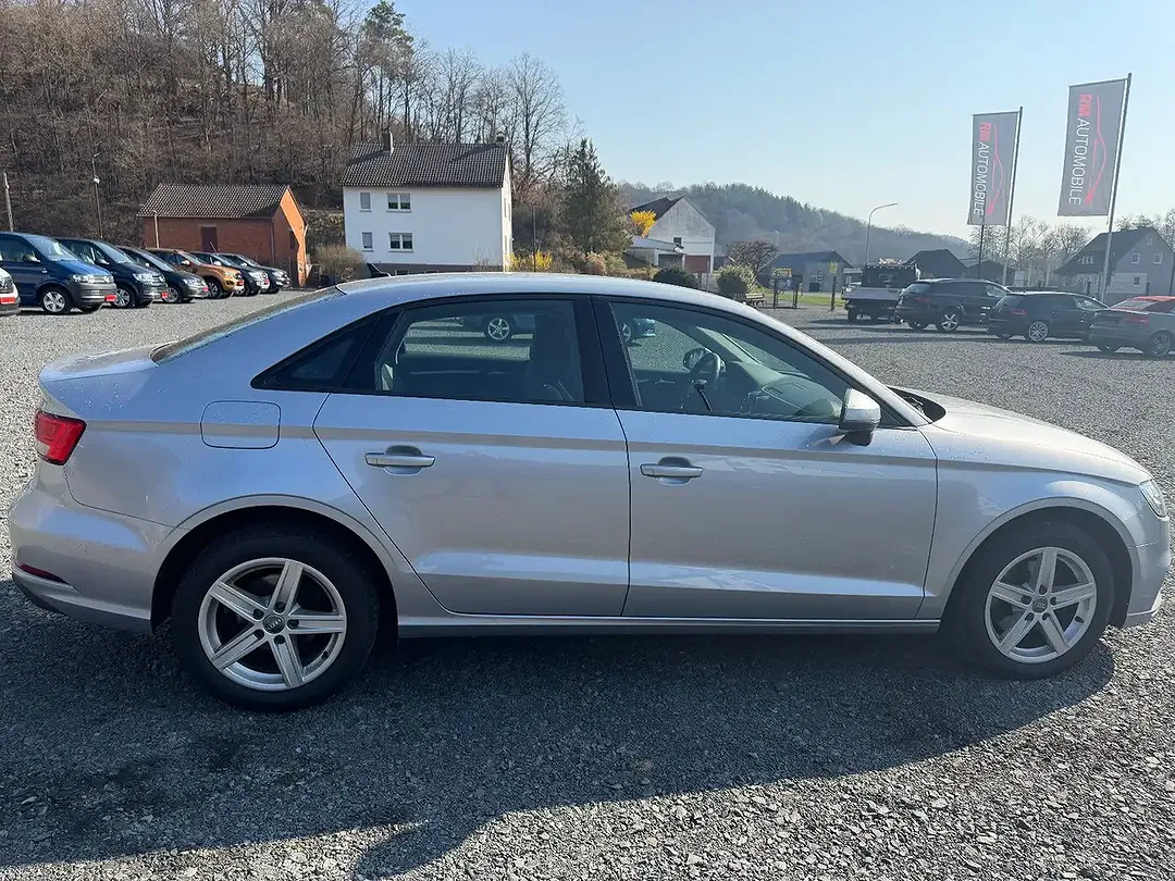 Audi A3 - Thumbnail 7