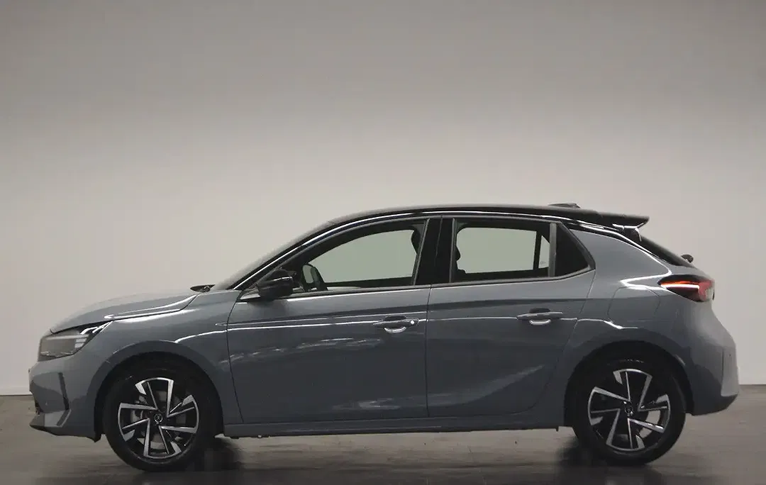 Opel Corsa - Thumbnail 3