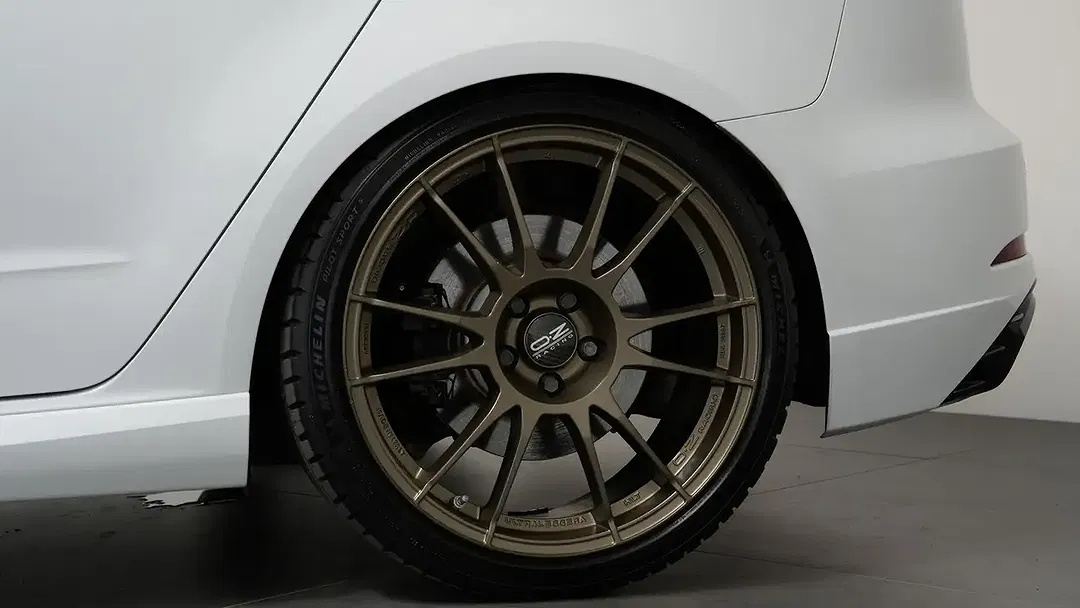 Audi RS3 - Thumbnail 10