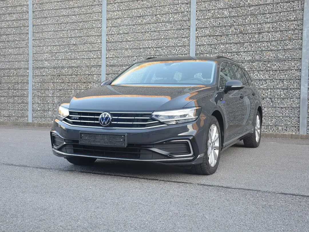 Volkswagen Passat Variant - Thumbnail 11