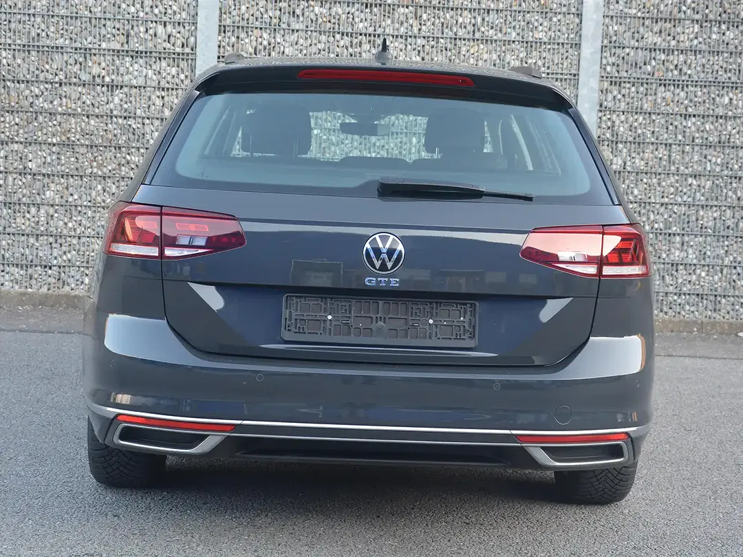 Volkswagen Passat Variant - Thumbnail 13