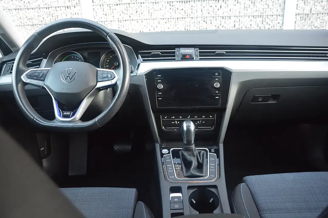 Volkswagen Passat Variant - Thumbnail 3