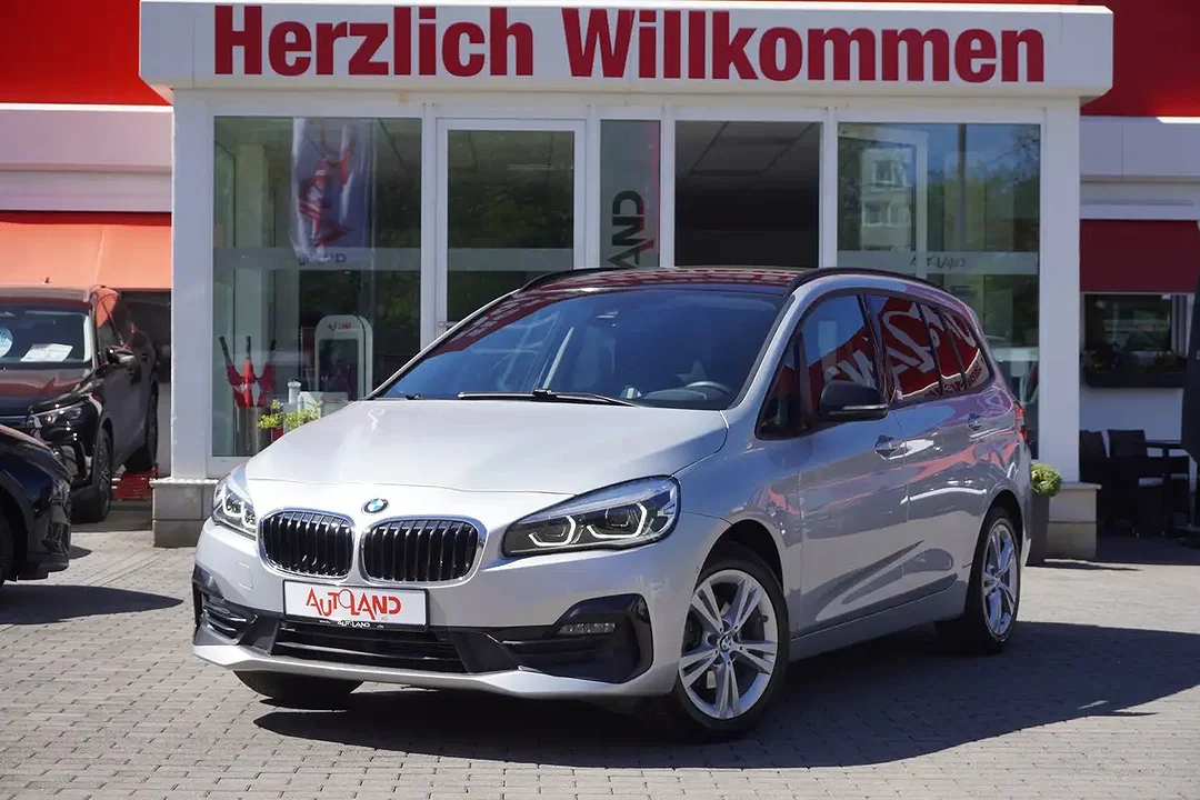 BMW 216 - Afbeelding 1