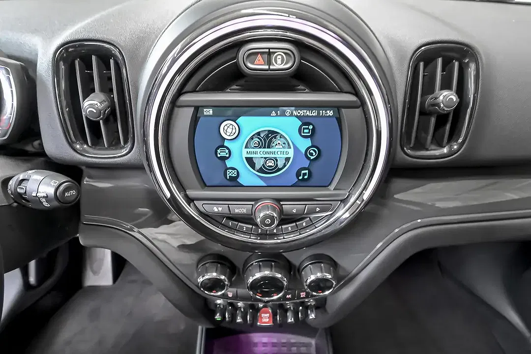 MINI Cooper Countryman - Thumbnail 12