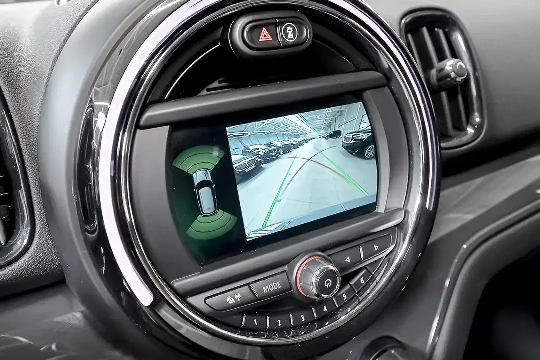 MINI Cooper Countryman - Thumbnail 14